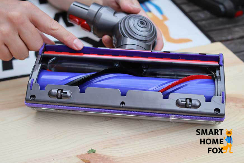 Dyson V12 Slim: Motorbar cleaner head
